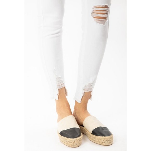 High Rise Hem Detail Skinny - Picture 3 of 4